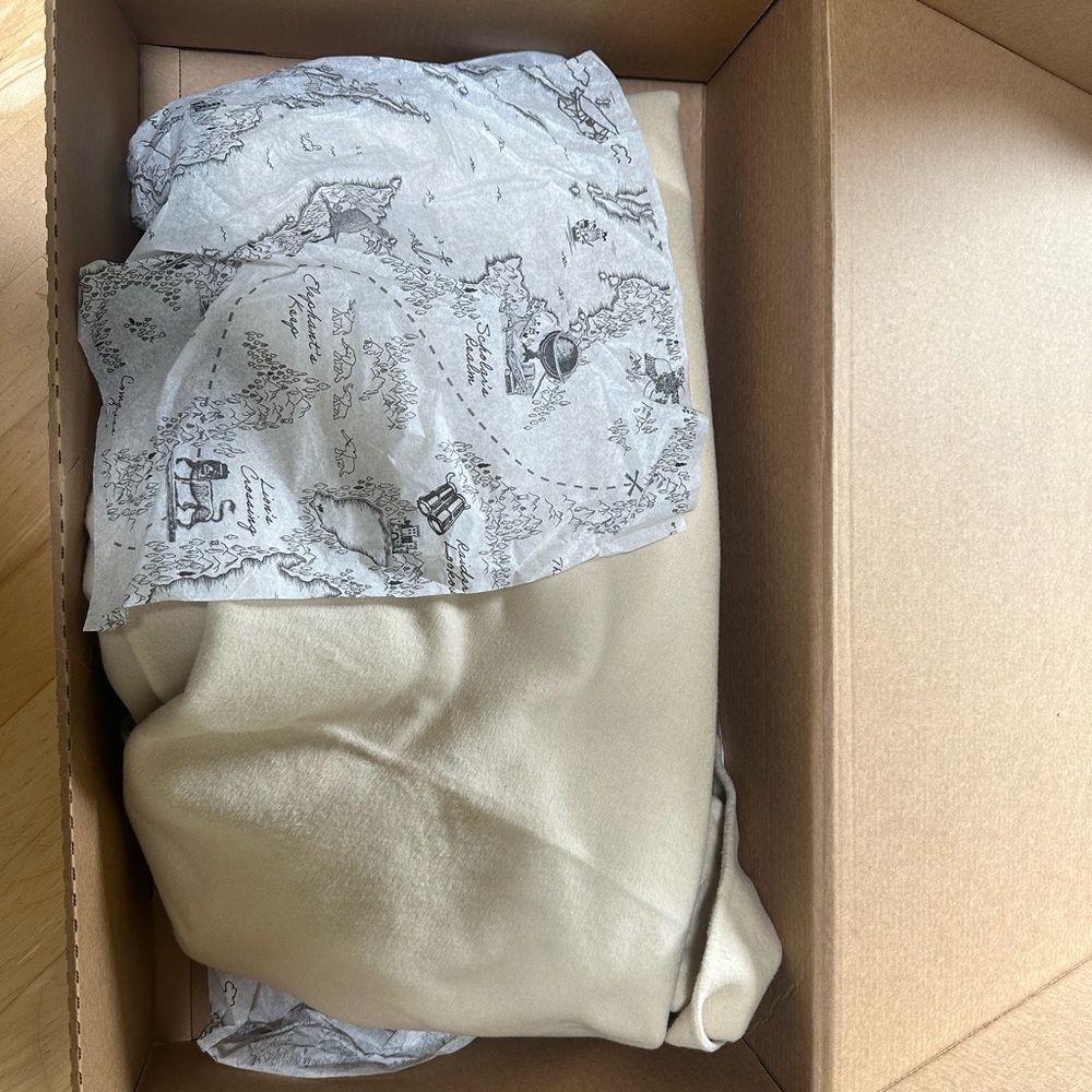 Banana Republic *NWT* Oversized Double-Faced Cape Wool Winter Coat - Picture 6 of 7